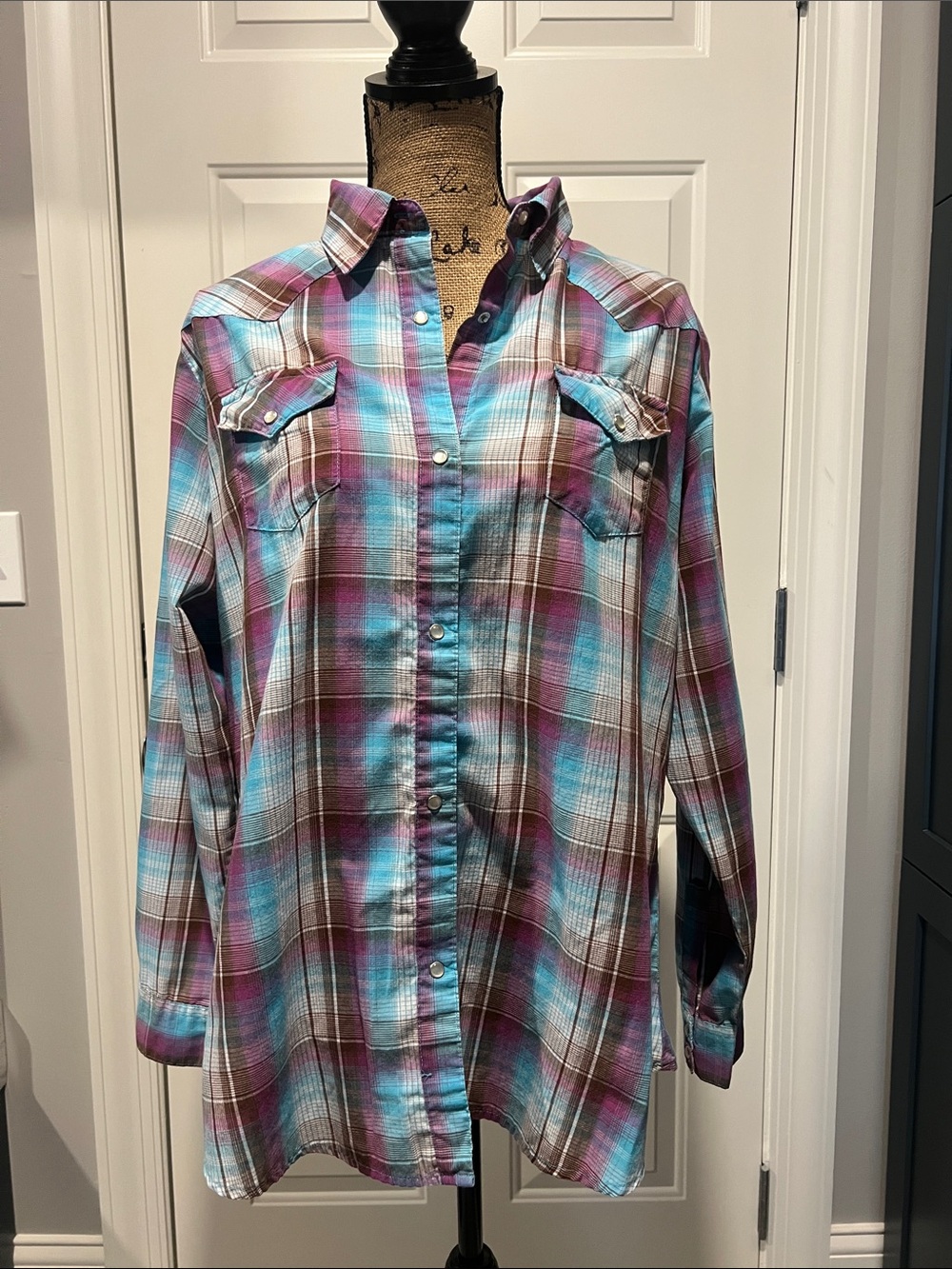 Wrangler Women’s Sz XL Plaid Pearl Snap Western Shirt Rodeo Cowgirl Country